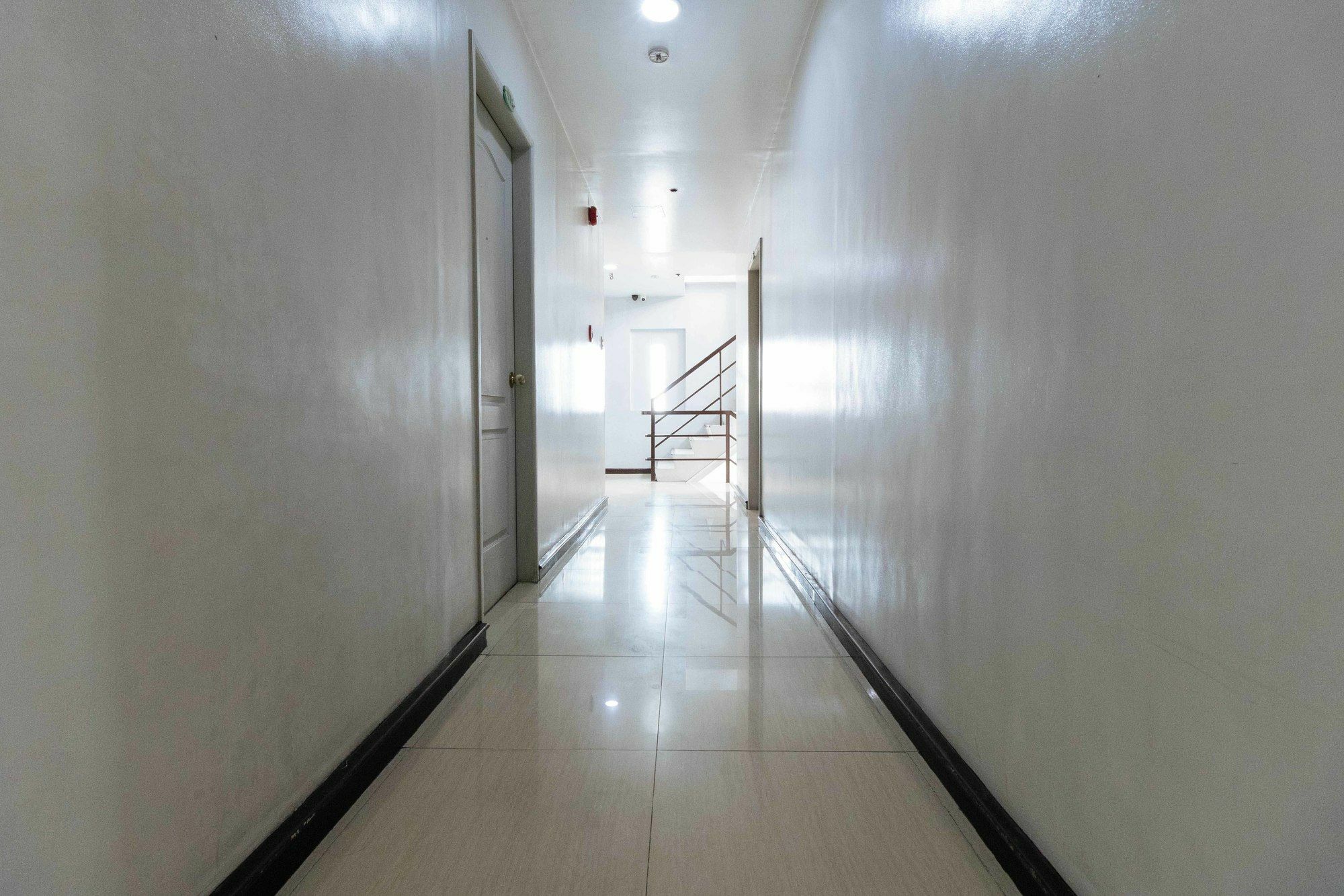 Reddoorz Plus @ Tayuman Manila Bagian luar foto